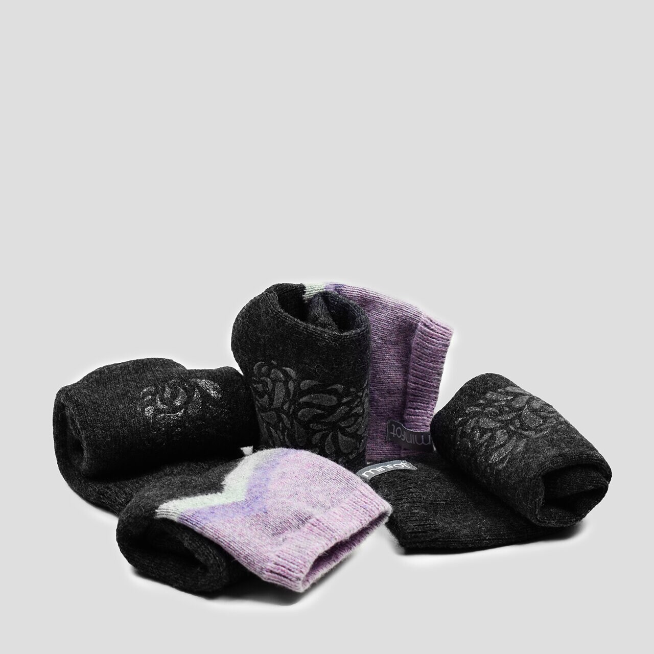 https://www.minfot.se/pub_docs/files/Minfot-Antihalk-Ullstrumpor-Cosy-Viola-2-pack-2.jpg