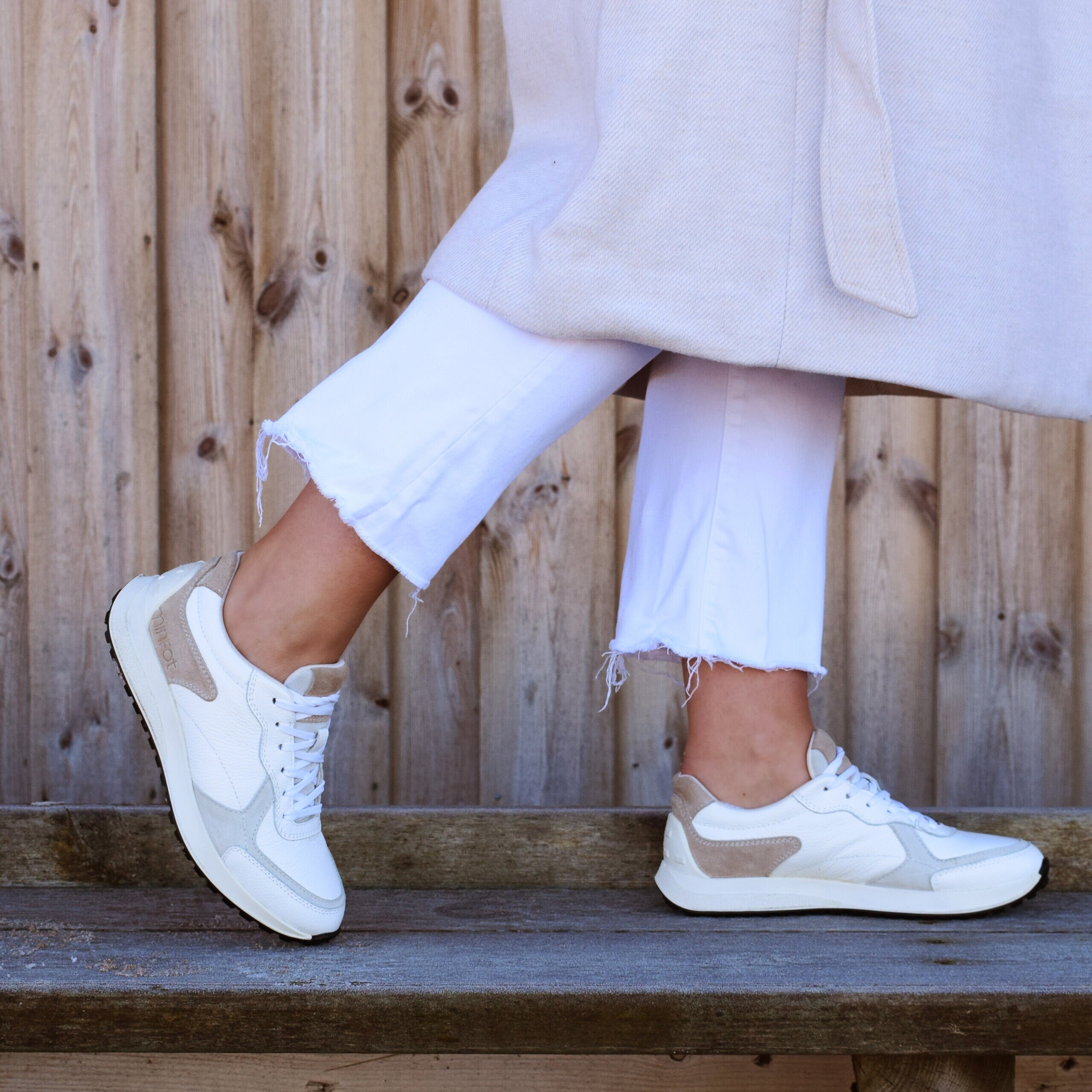 https://www.minfot.se/pub_docs/files/sneakers-fotriktiga-minfot-25.jpg