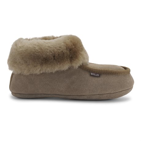 Product Image for Woollies Fårskinnstofflor Classic Suede Taupe