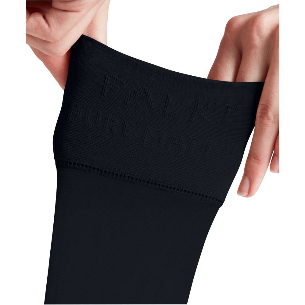 20-den-matt-nylon-strumpor-marin.jpg
