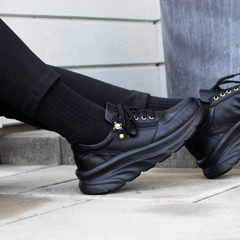 Charlotte-Sneakers-Chunky-Black.jpg