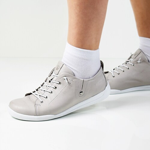 Charlotte-Sneakers-Nova-Silvergrey-mjuka.jpg