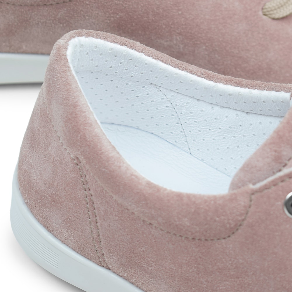 Minfot-Aveny-rosa-mocka-vårsneakers.jpg