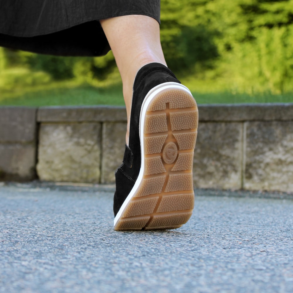 Minfot-Ballerinaskor-med-rem-Joyce-Stretch-Nubuck-Svart-anatomisk-innersula-flexibel-ovandel.jpg