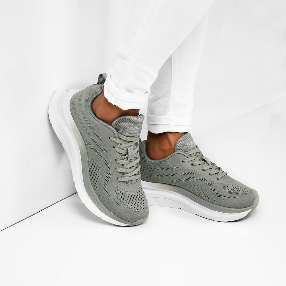 Minfot-sneaker-Khaki-sommarskor.jpg