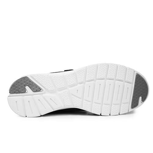 bekväma-sneakers-April-White-Brandy-charlotte-of-sweden.jpg