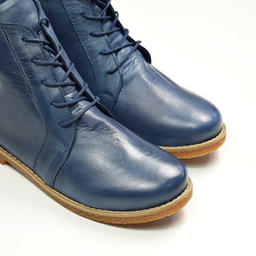 blåa-dam-boots-charlotte-of-sweden-eve.jpg