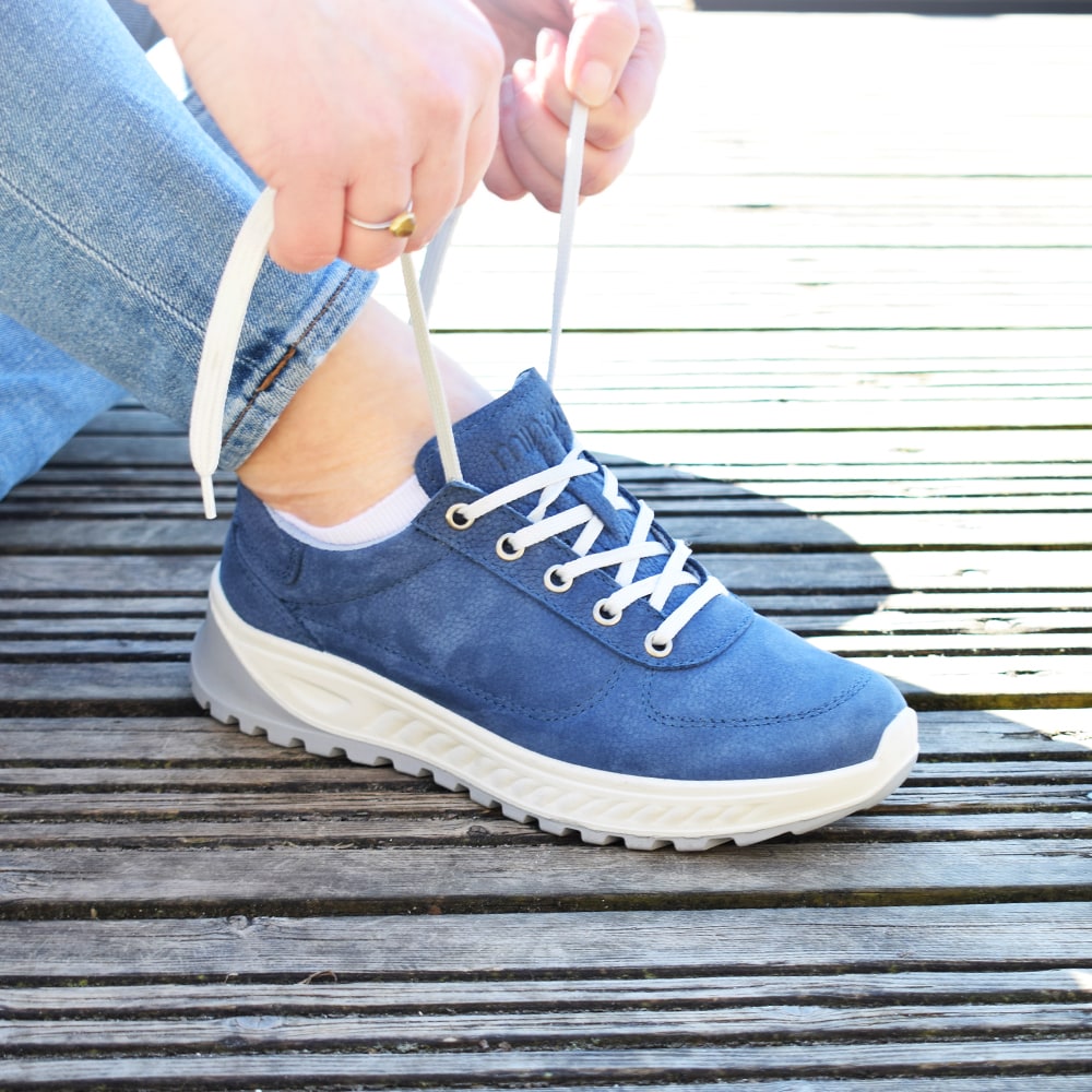 blåa-sneakers-Minfot-Sneakers-Ranvik-Blå.jpg