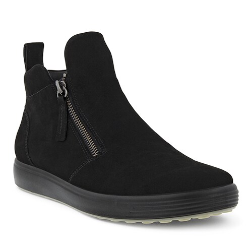 boots-dam-ecco-black-moon.jpg