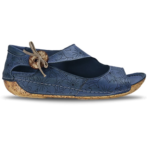 charlotte-of-sweden-royal-blue.jpg