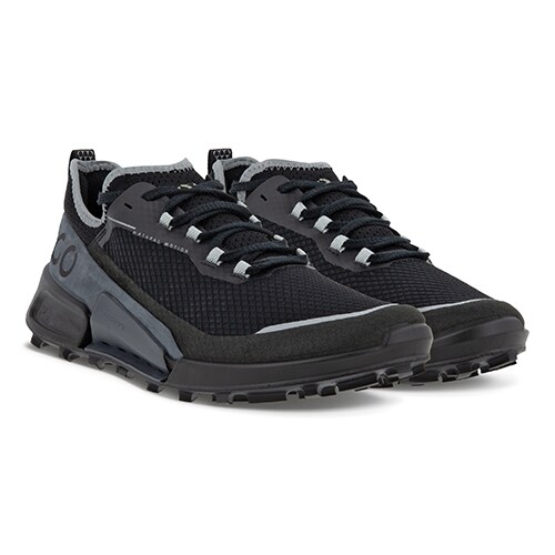 ecco-damskor-black-magnet-sneaker.jpg