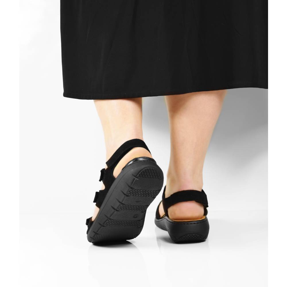 embla-by-minfot-sandal-svart-hälsmärta.jpg