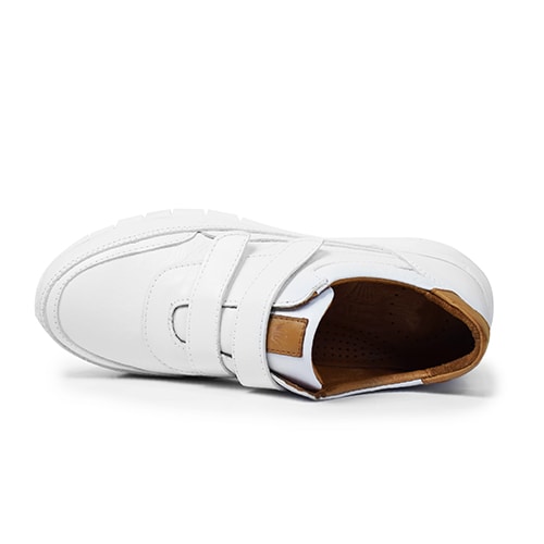 fotriktiga-skor-charlotte-of-sweden-april-white-brandy.jpg
