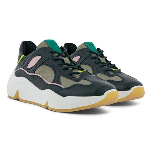 fotriktiga-sneakers-dam-ecco-multi.jpg
