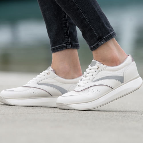 joya-vita-sneakers-sydney.jpg
