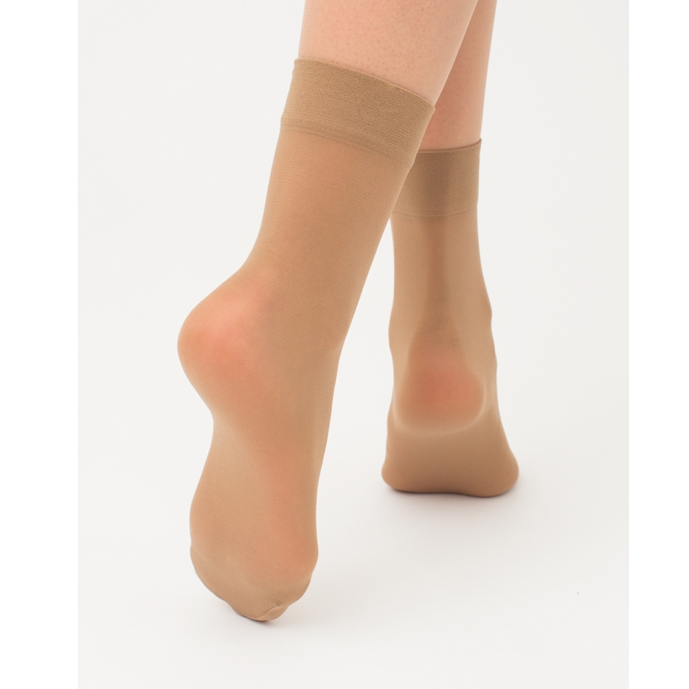 korta-nylonstrumpor-beige-easy-40-den.jpg