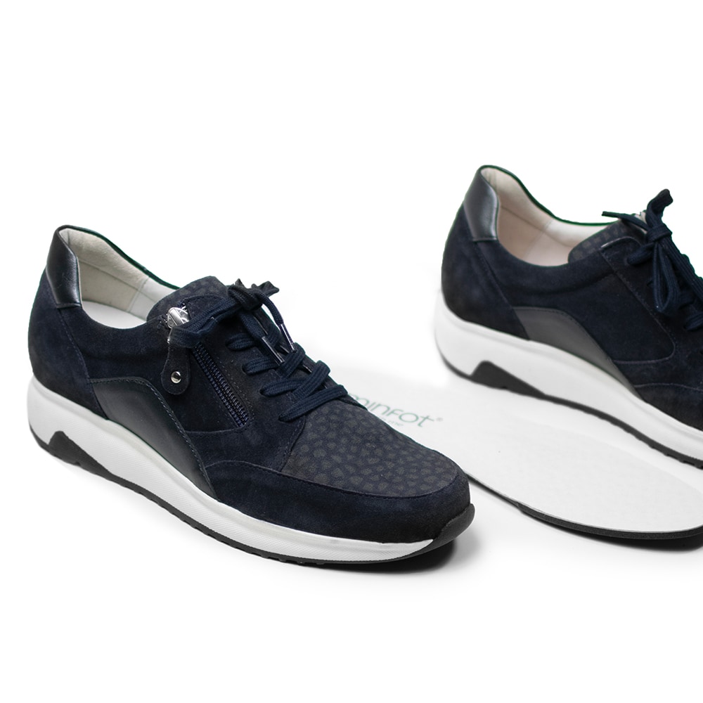 mörkblåa-sneakers-Minfot-Sneaker-Skiffer-Stretch-Navy.jpg