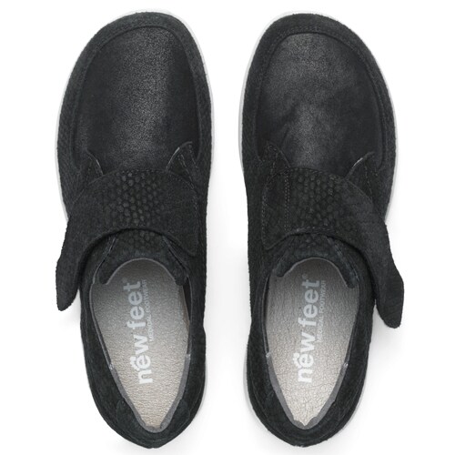 new-feet-bekväma-skor-rymlig-tåbox-kardborrerem.jpg