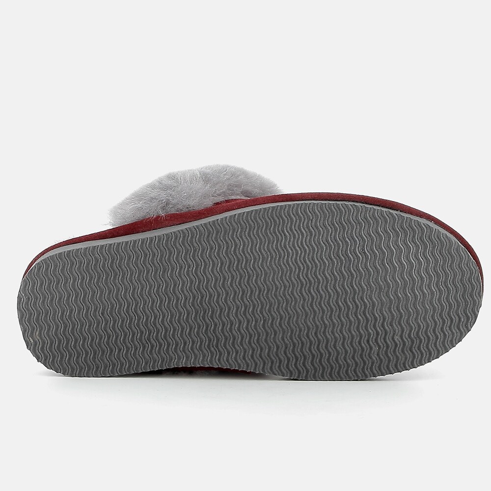 röda-fårskinnstofflor-minfot-soft-wine.jpg