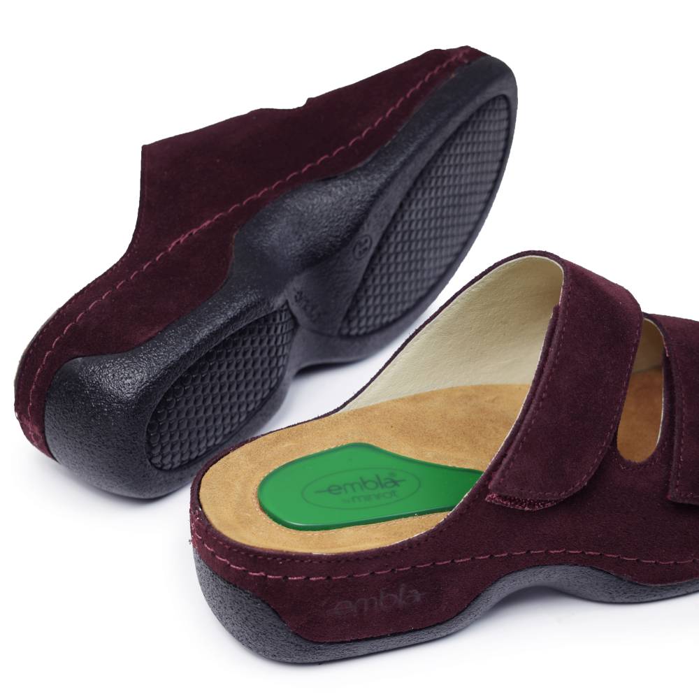 sandal-med-remmar-bordo-embla-by-minfot.jpg