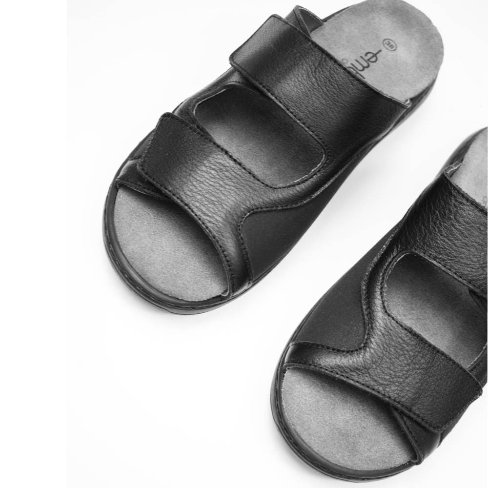 sandal-viola-svart-elastisk-embla.jpg