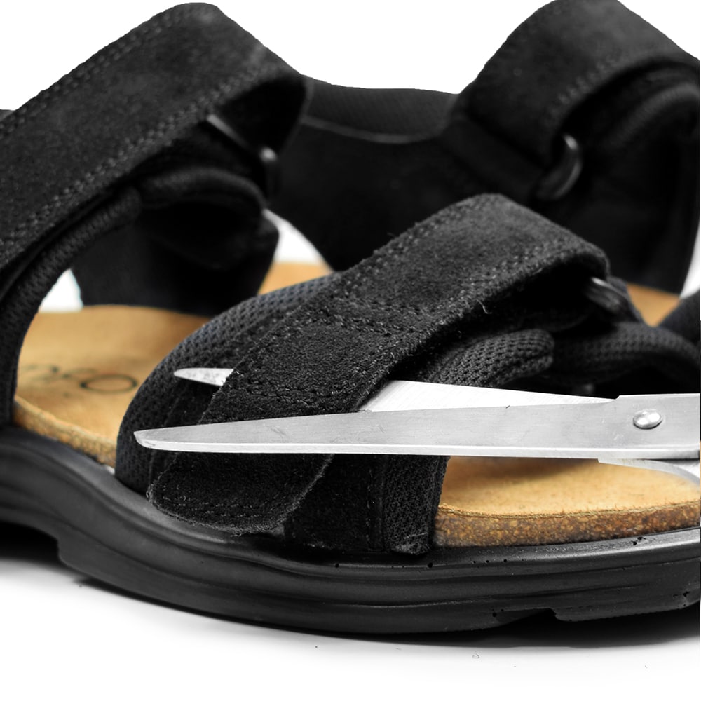 sandaler-med-klippbara-remmar-minfot-flex.jpg