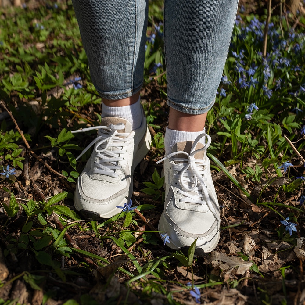 sneakers-med-komfort-minfot-norrviken.jpg