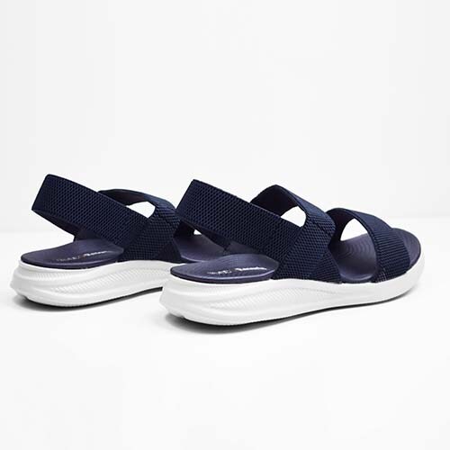 stötdämpande-sandaler-CC-Resorts-Casual-Sandaler-Spring-Navy-dam.jpg