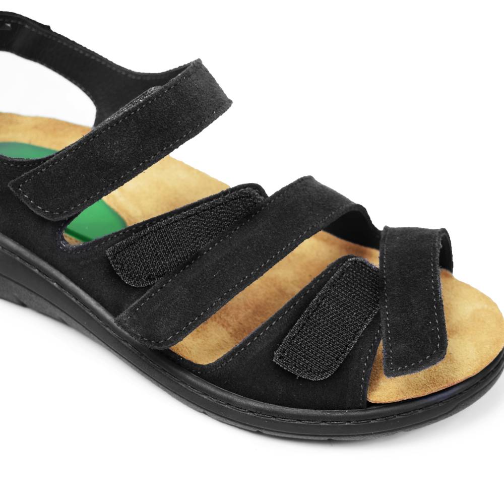 svart-justerbar-sandal-embla-by-minfot-hälsmärta.jpg