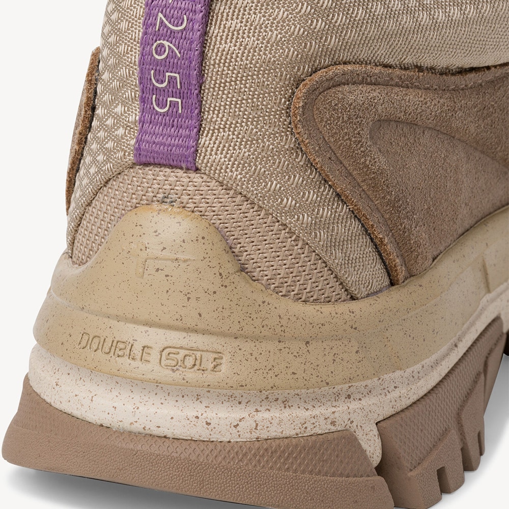tamaris-gore-tex-sneakers-double-sole.jpg