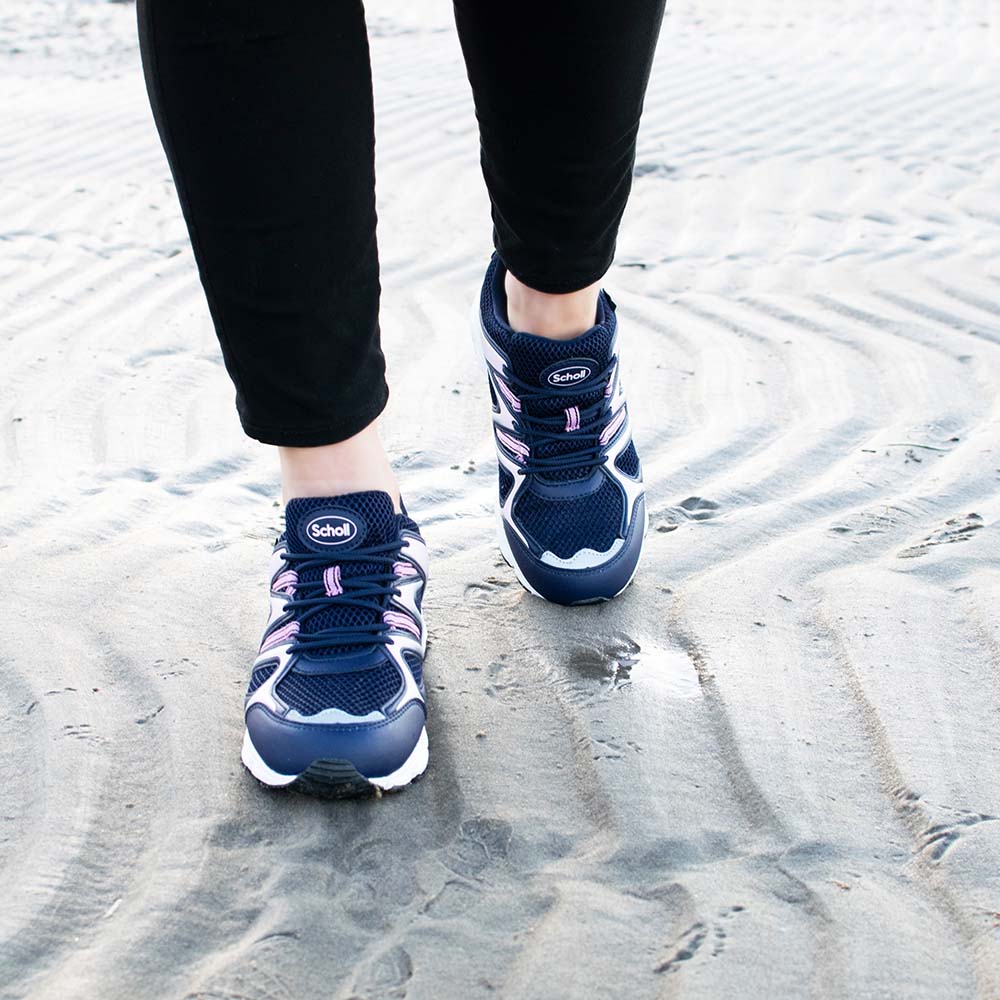 vattentäta-promenadskor-dam-scholl-selfoss-walkingskor-navy-pink.jpg
